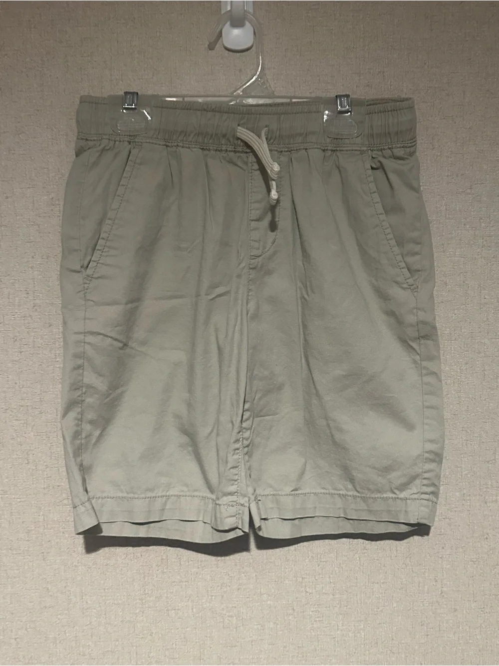 Old Navy Boy’s Large Khaki Stretch Waist Shorts
